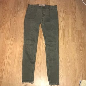 Hollister super skinny colored pants, size 1